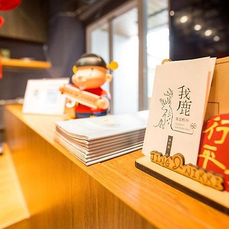 Mydeer Backpacker Pansiyon Tainan Dış mekan fotoğraf