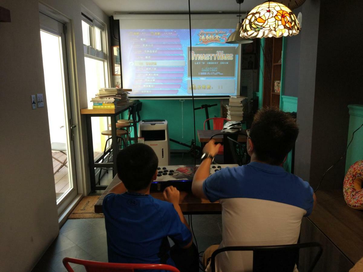 Mydeer Backpacker Pansiyon Tainan Dış mekan fotoğraf