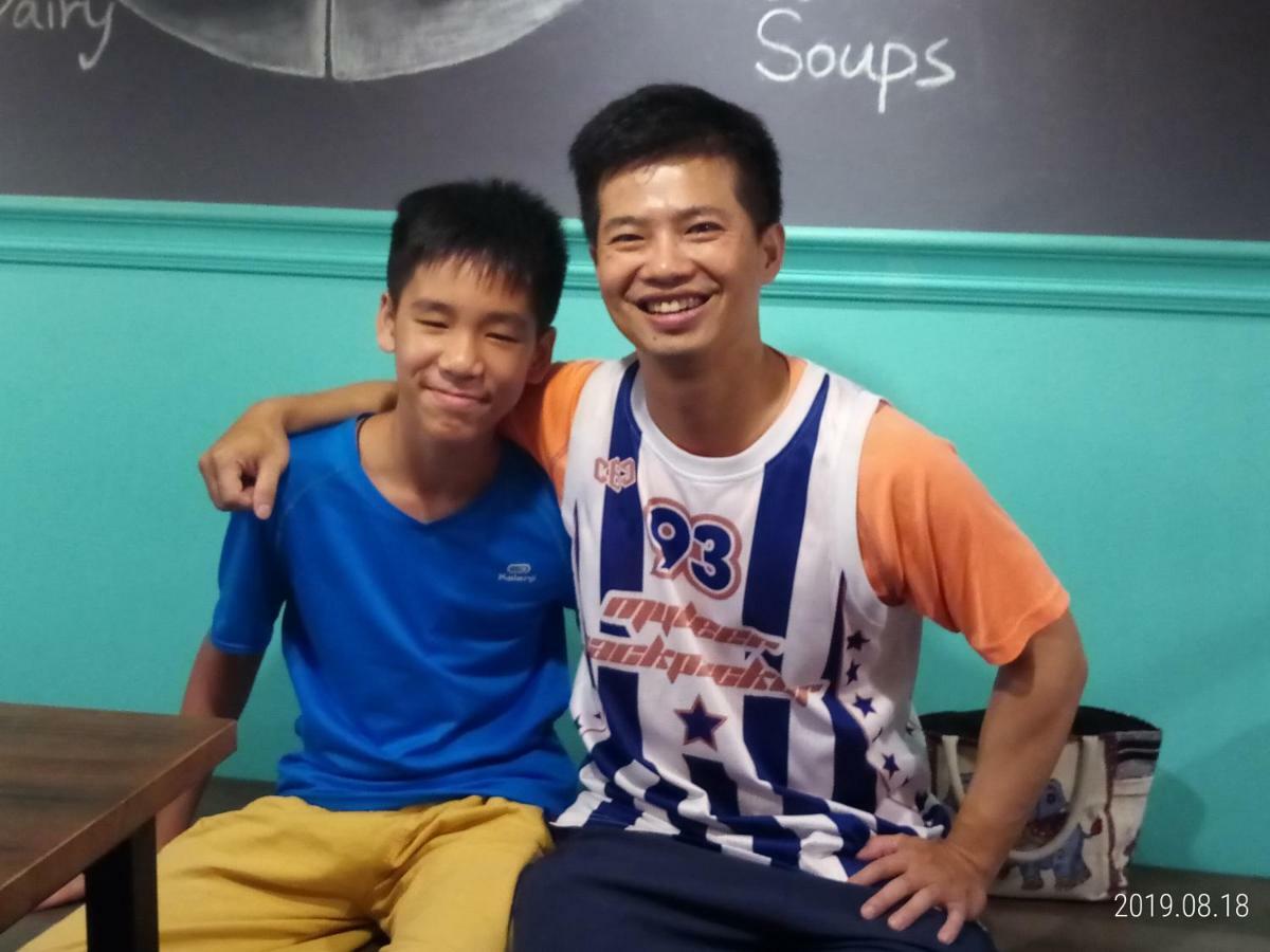 Mydeer Backpacker Pansiyon Tainan Dış mekan fotoğraf