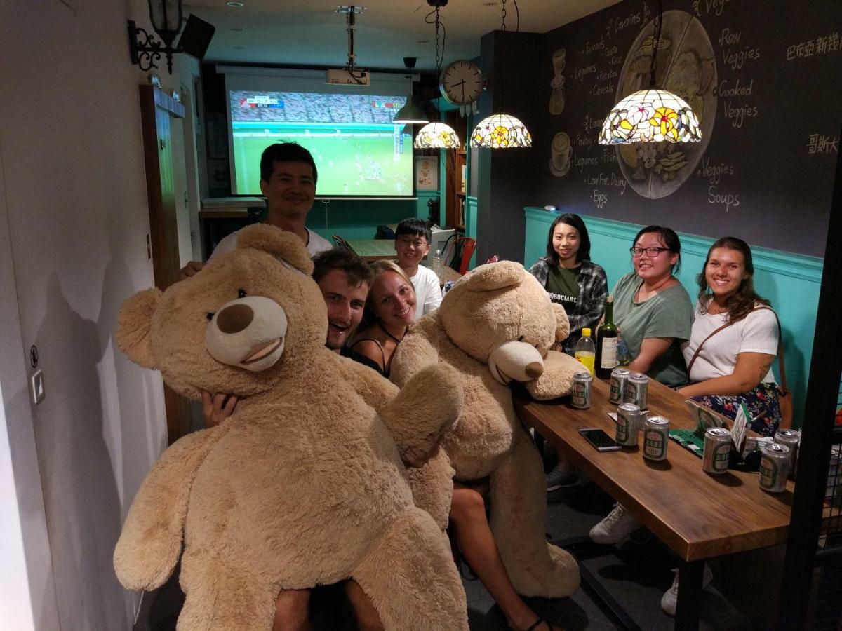 Mydeer Backpacker Pansiyon Tainan Dış mekan fotoğraf